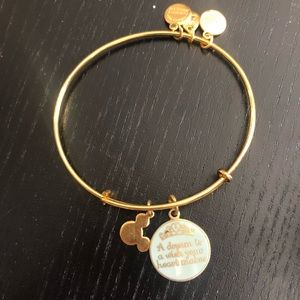 Alex and Ani x Disney ‘A Dream is Wish’ Cinderella Bracelet